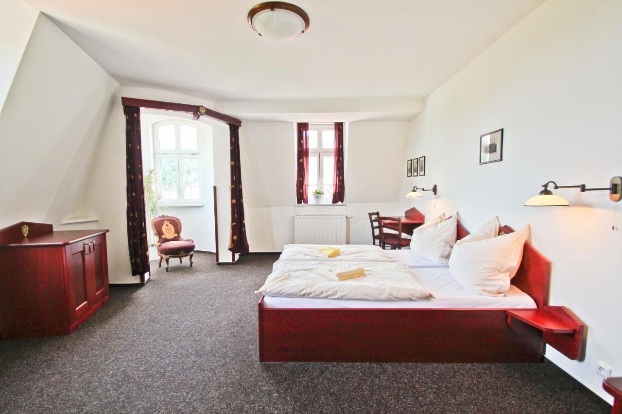 Hotel Cisar Ferdinand Loket Ruang foto