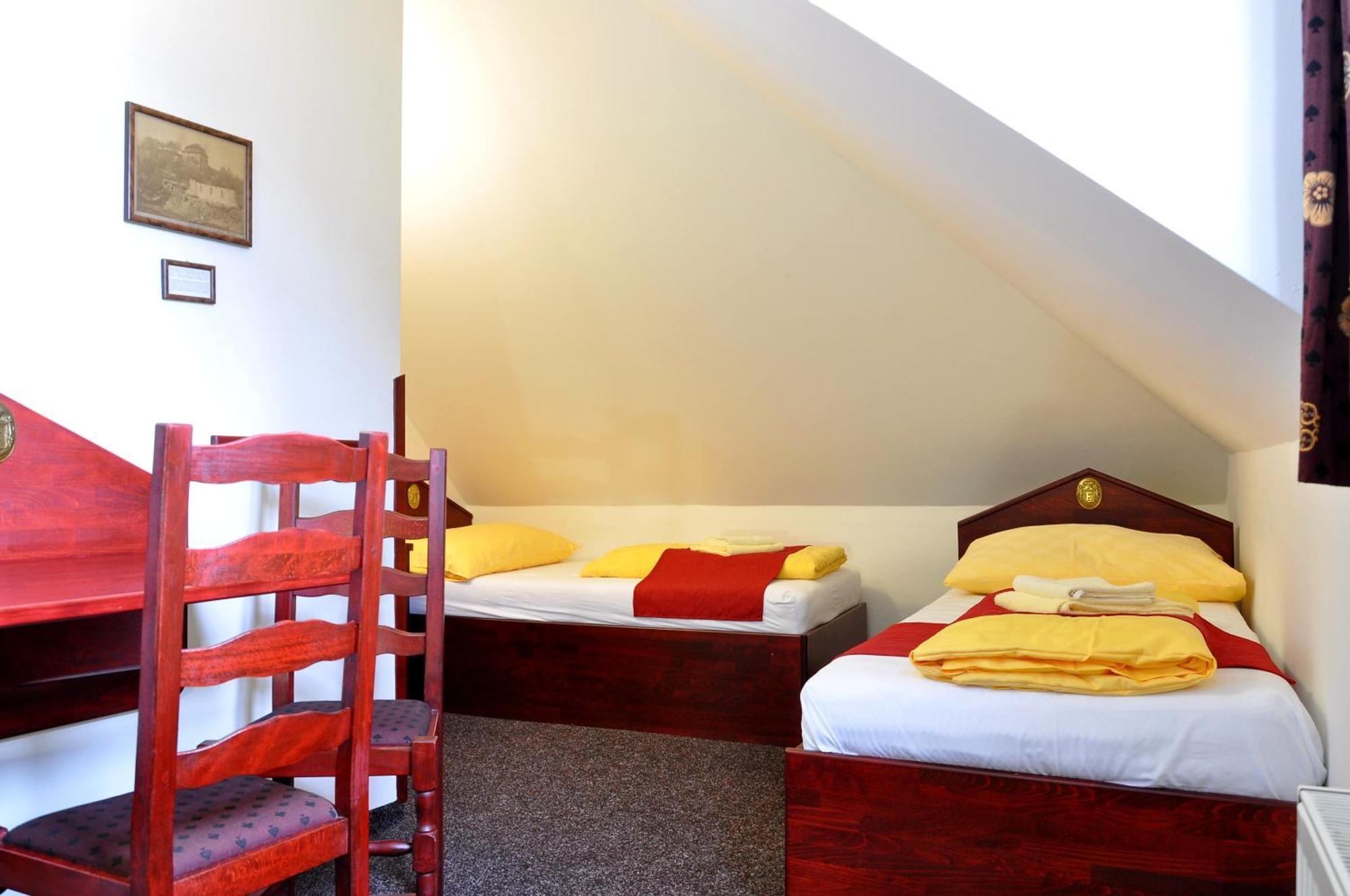 Hotel Cisar Ferdinand Loket Ruang foto