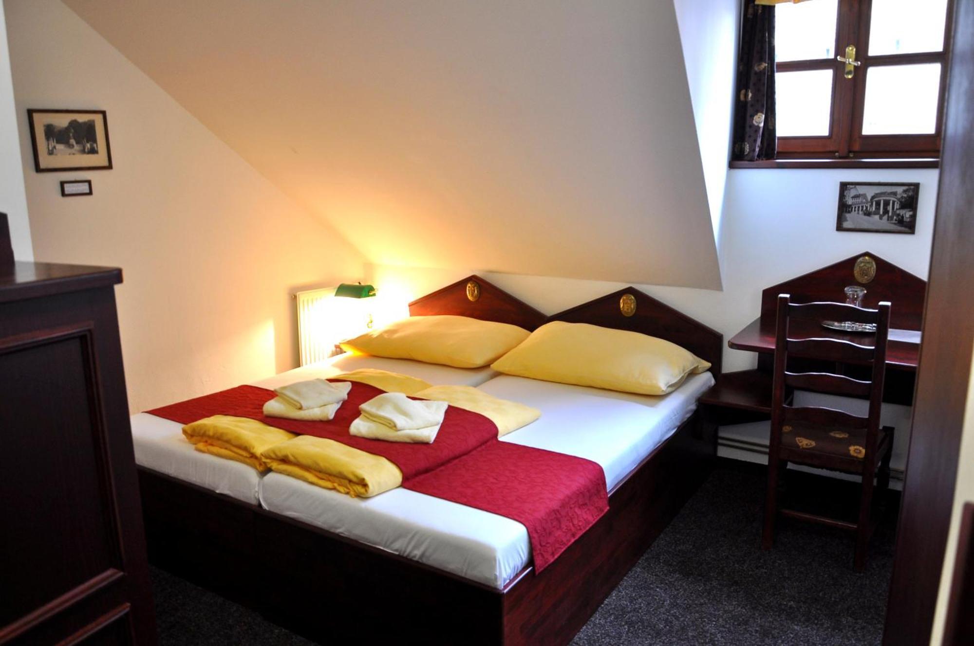 Hotel Cisar Ferdinand Loket Ruang foto