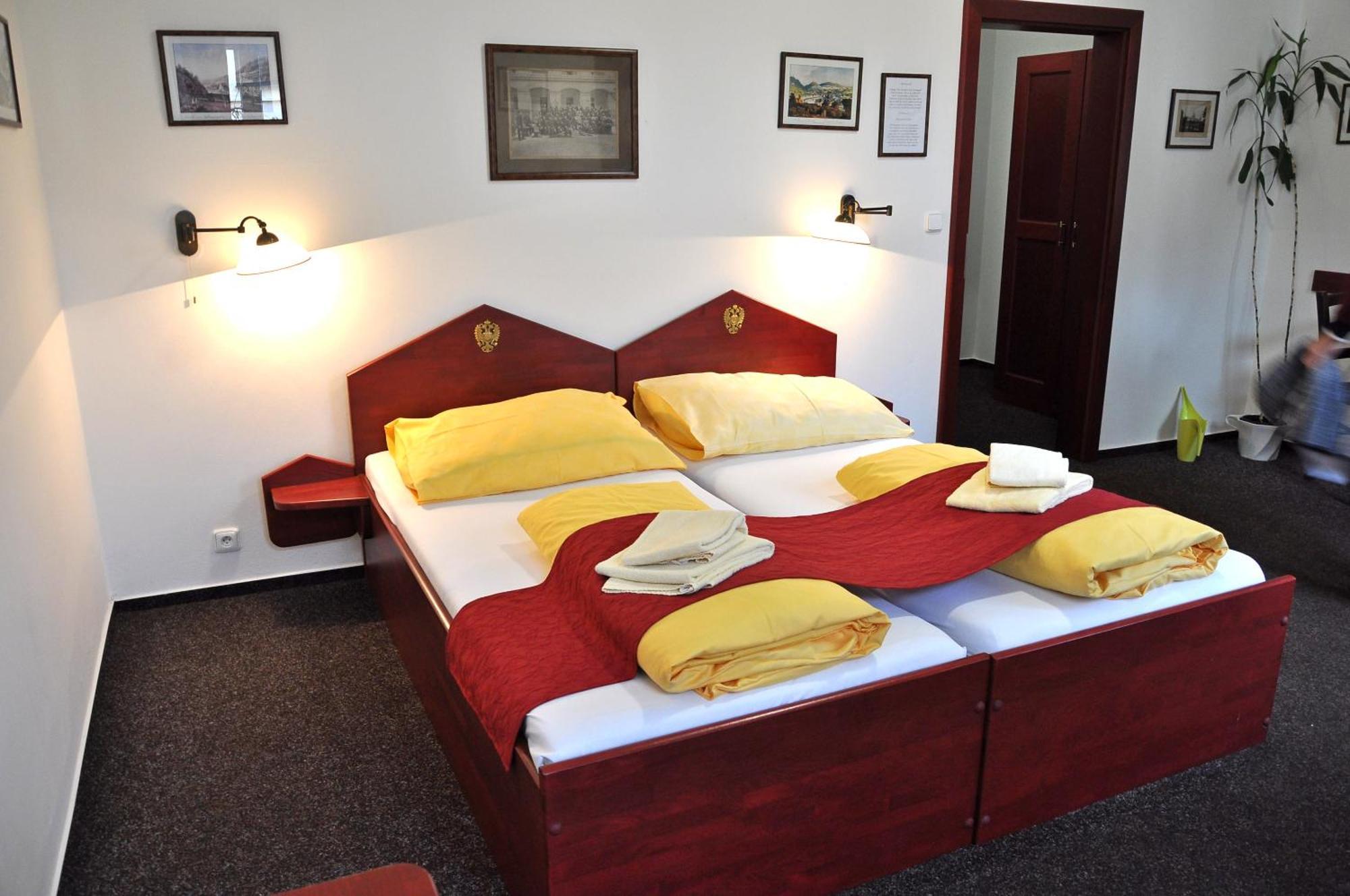 Hotel Cisar Ferdinand Loket Ruang foto